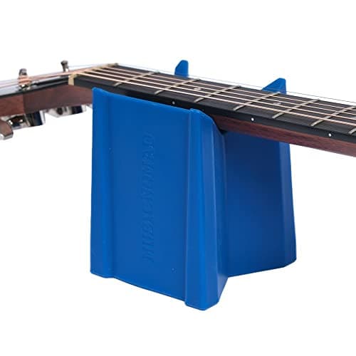 MusicNomad MusicNomad Cradle Cube Neck Support (MN206)