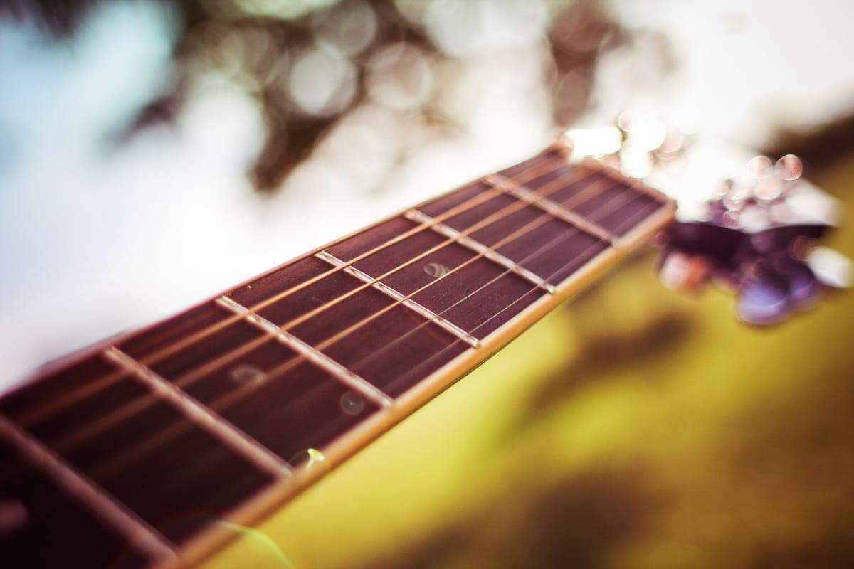 Looking down the neck of a guitar from the headstock